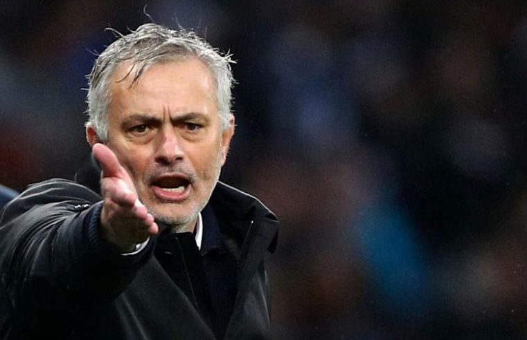 Sepak bola: Mourinho mengamuk terhadap tumpukan perlengkapan meriah yang ‘tidak adil’