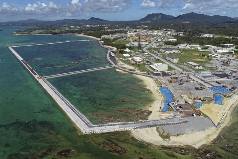 Gubernur Okinawa Denny Tamaki memperbarui permintaan untuk menghentikan rencana relokasi pangkalan AS