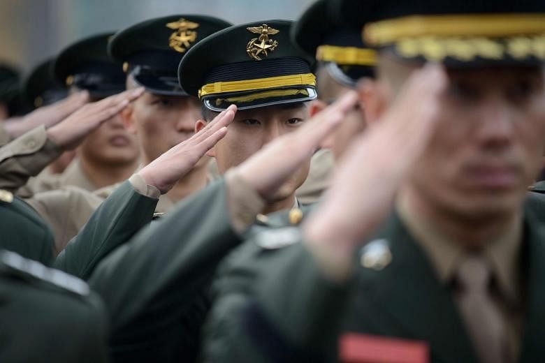 Tentara Korea Selatan akan bebaskan tentara transgender