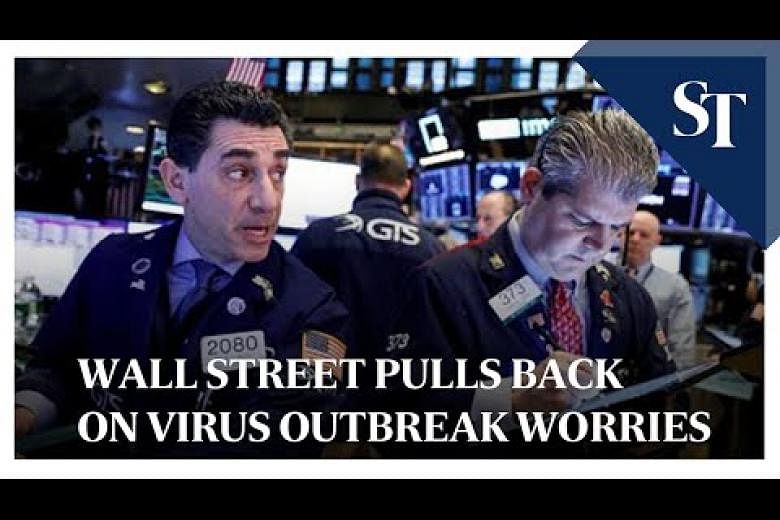 Saham Wall Street jatuh karena virus China menyebar ke AS