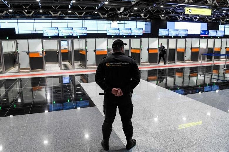 Rusia Tingkatkan Pemeriksaan Bandara Pelancong China karena Kekhawatiran Virus Wuhan