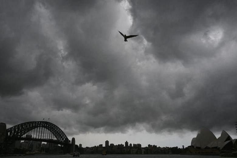 ‘Komidi putar’ cuaca menimbulkan risiko baru bagi Australia yang dilanda kebakaran