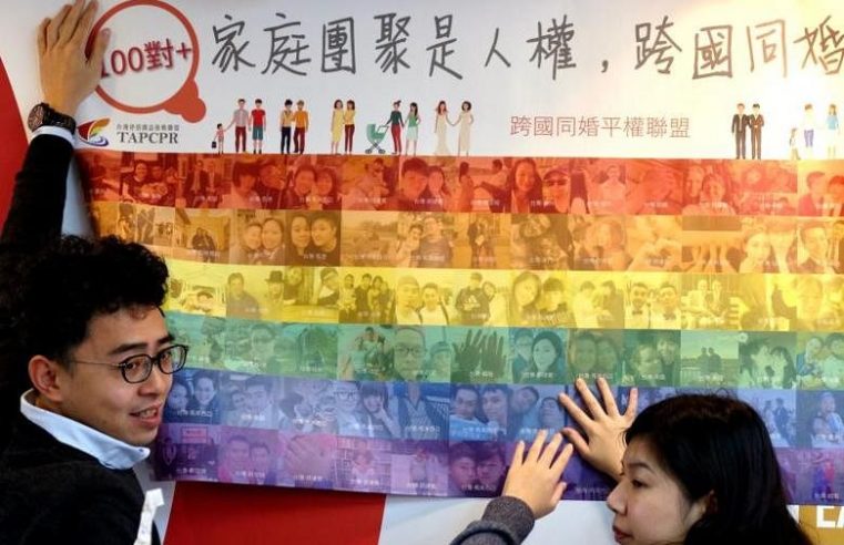 Pasangan gay Taiwan mendesak hak pernikahan asing setelah Tsai Ing-wen menang